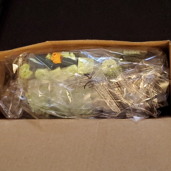 Building Blocks Bouquet Kit - Picture 7 of 7